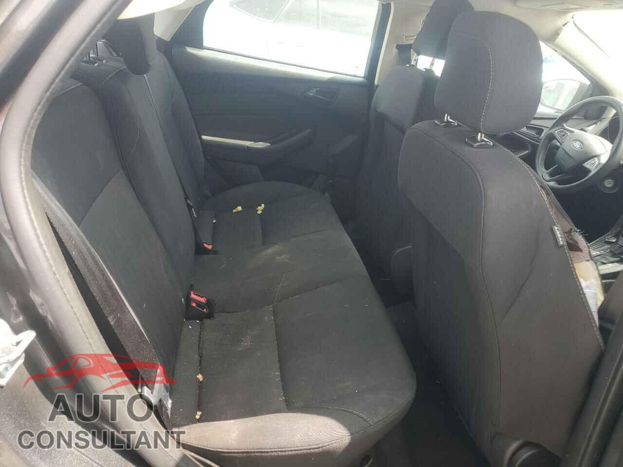 FORD FOCUS 2016 - 1FADP3E26GL355438