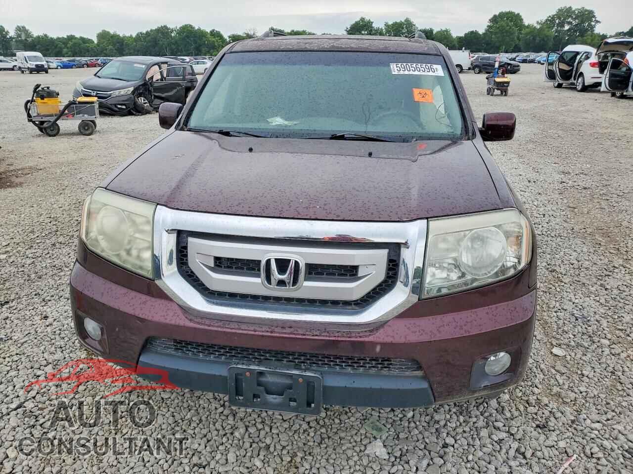HONDA PILOT 2011 - 5FNYF4H48BB007377