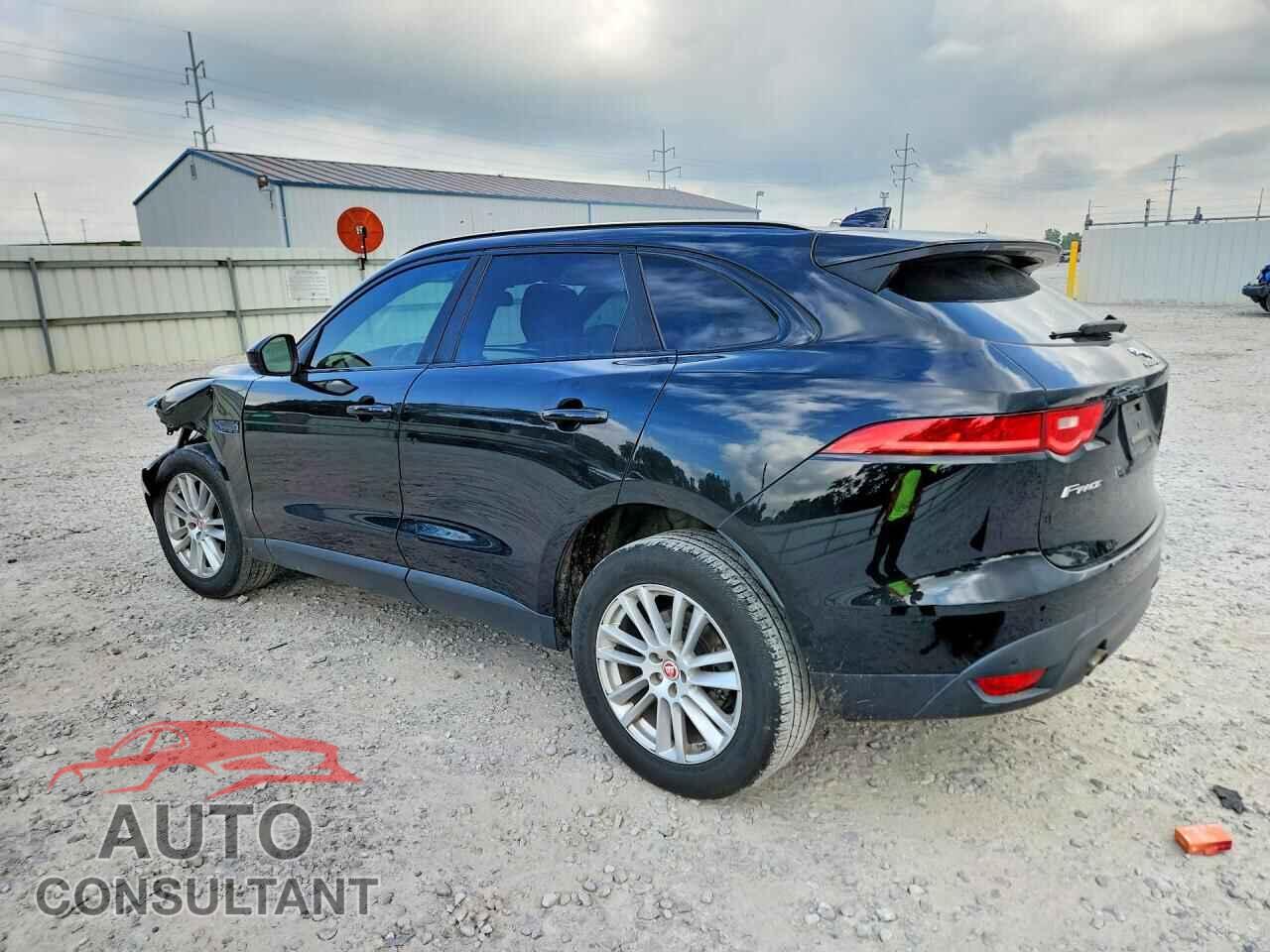 JAGUAR F-PACE 2018 - SADCJ2FX7JA257232