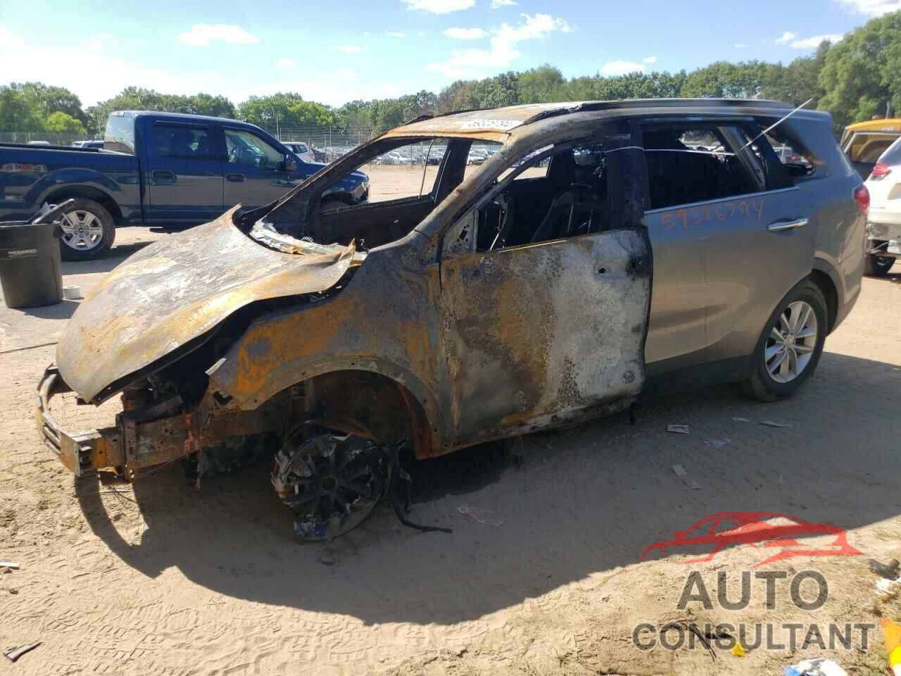 KIA SORENTO 2016 - 5XYPGDA54GG177537