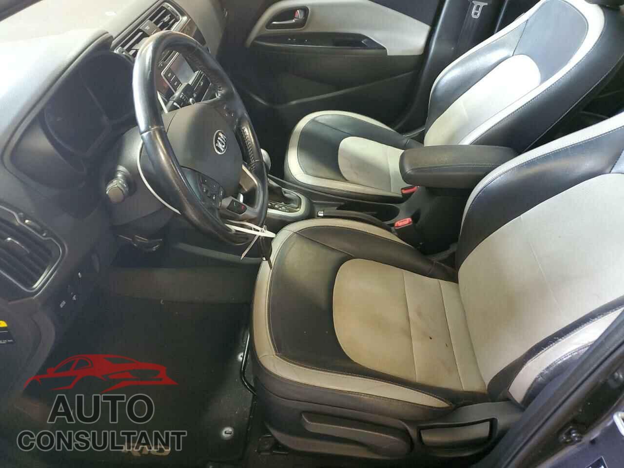 KIA RIO 2017 - KNADN4A30H6007992