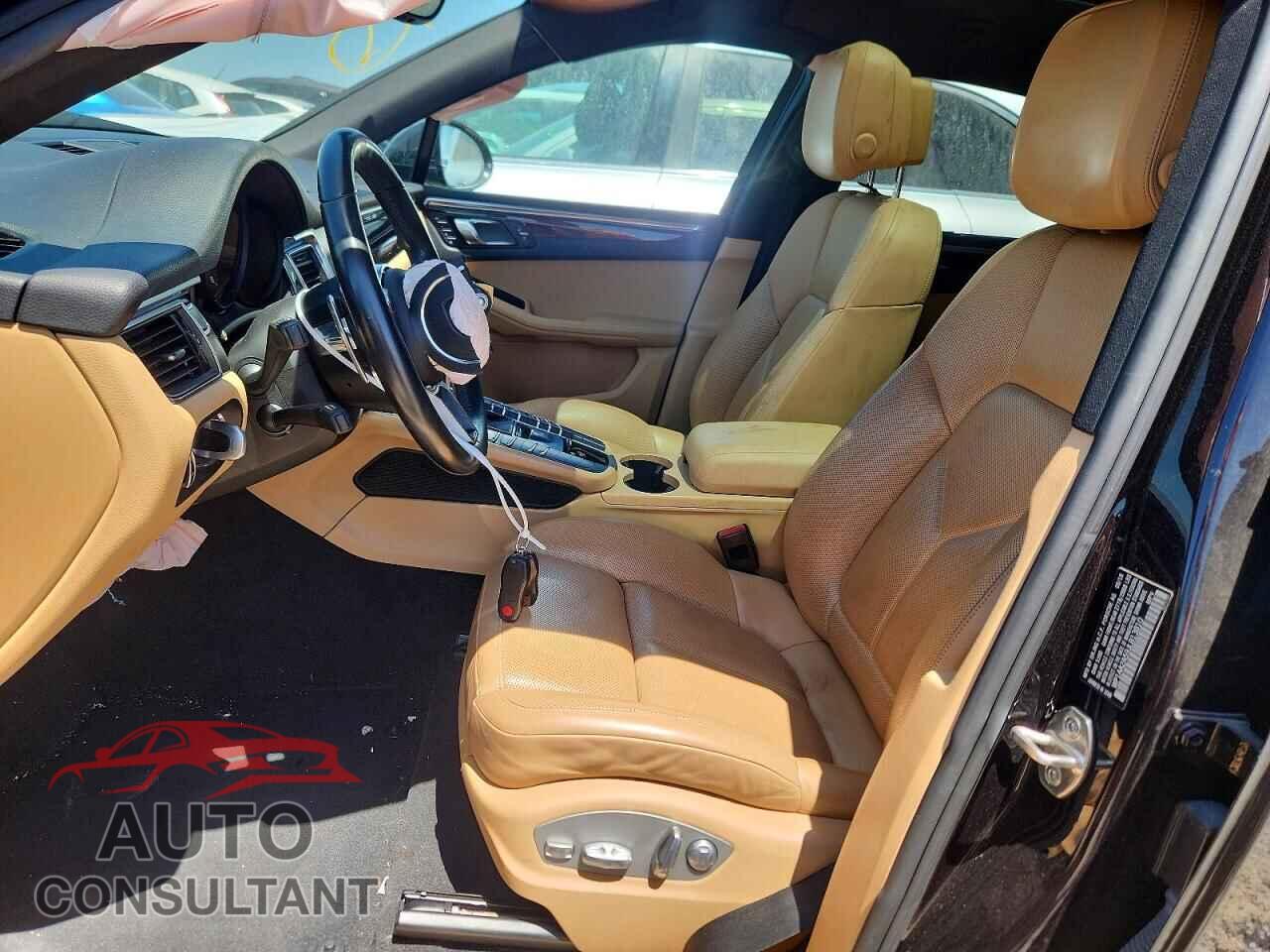 PORSCHE MACAN 2018 - WP1AA2A59JLB13810