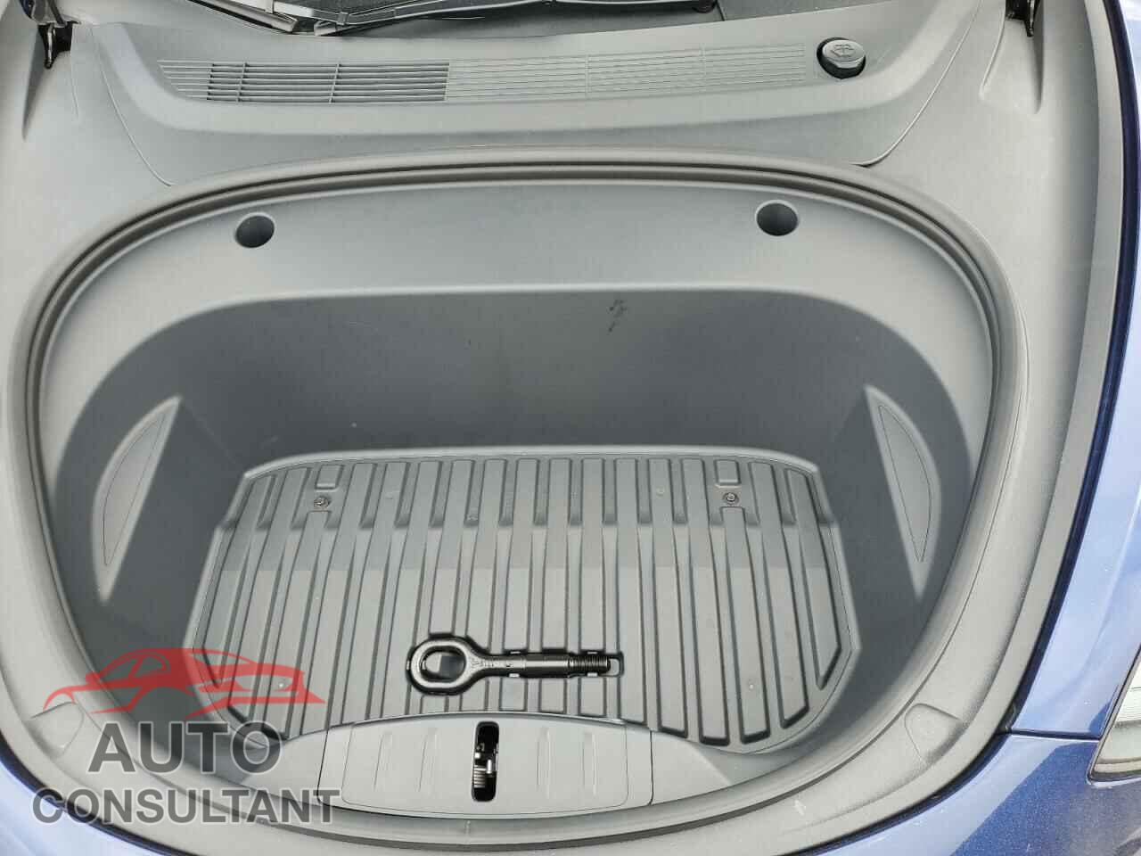 TESLA MODEL 3 2022 - 5YJ3E1EB2NF166012