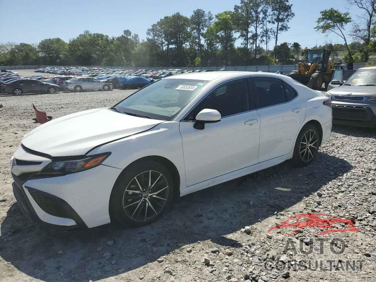 TOYOTA CAMRY 2021 - 4T1G11AK6MU583234