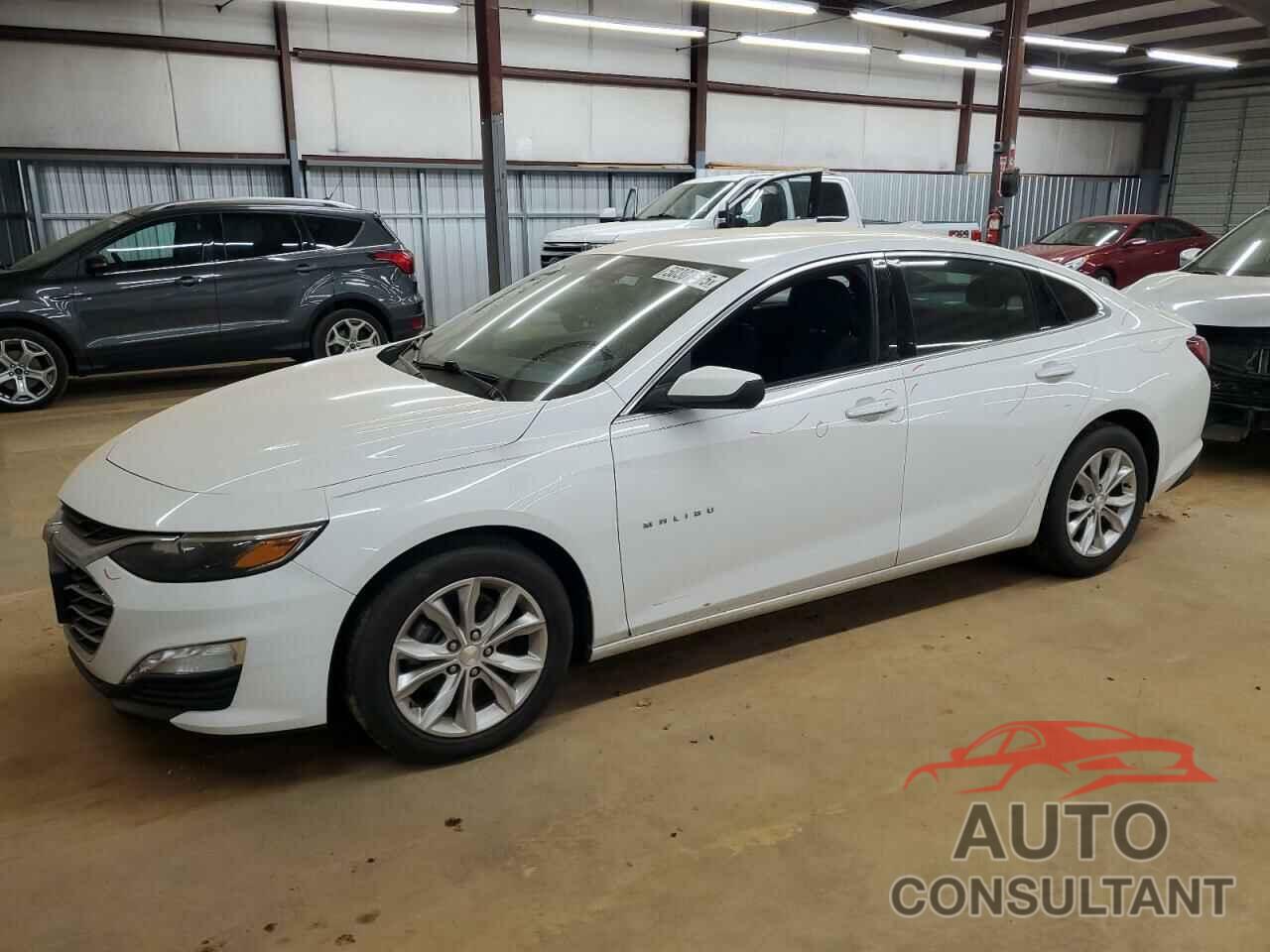 CHEVROLET MALIBU 2021 - 1G1ZD5ST4MF019257
