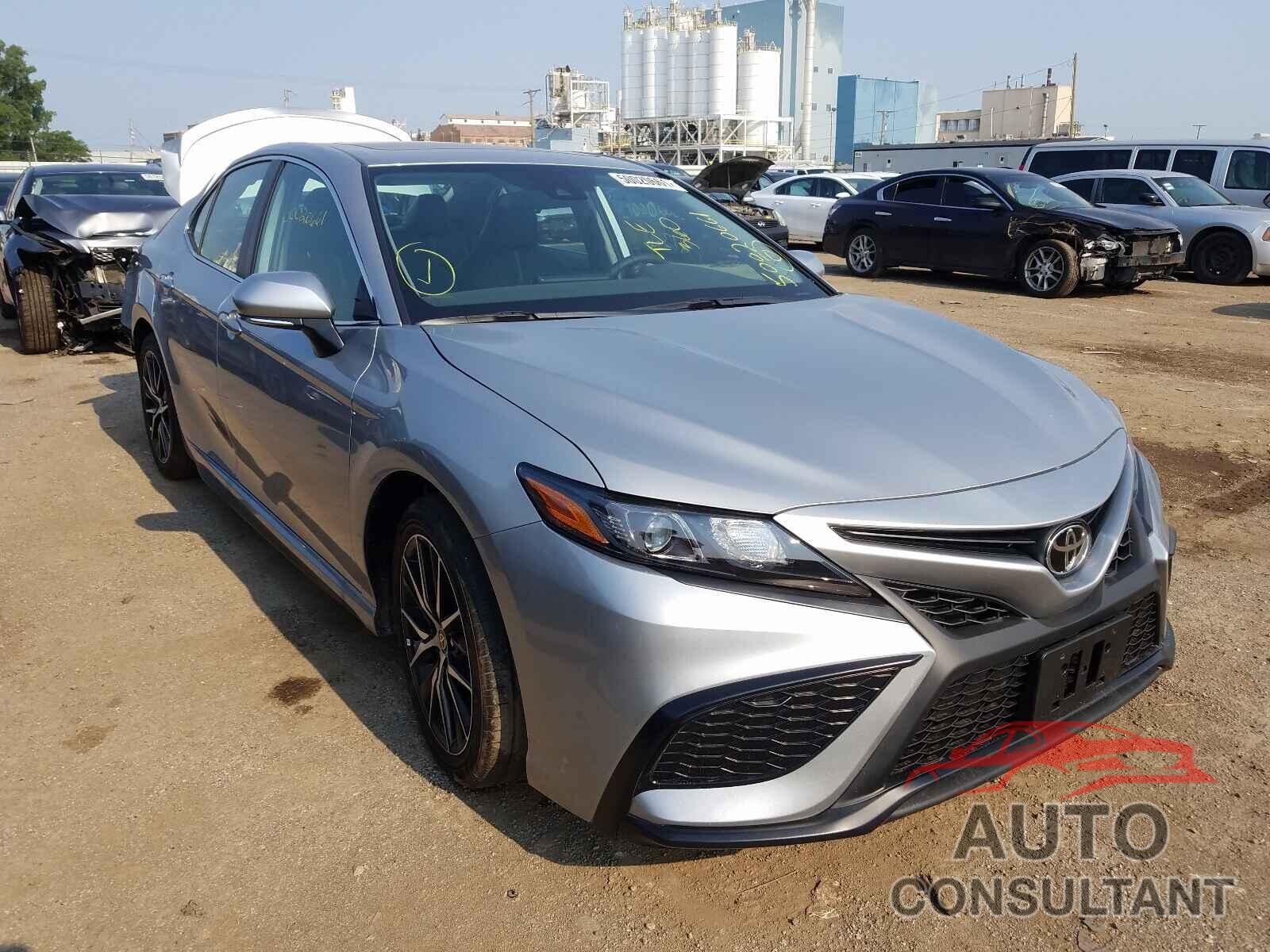 TOYOTA CAMRY 2021 - 4T1G11BK2MU039957