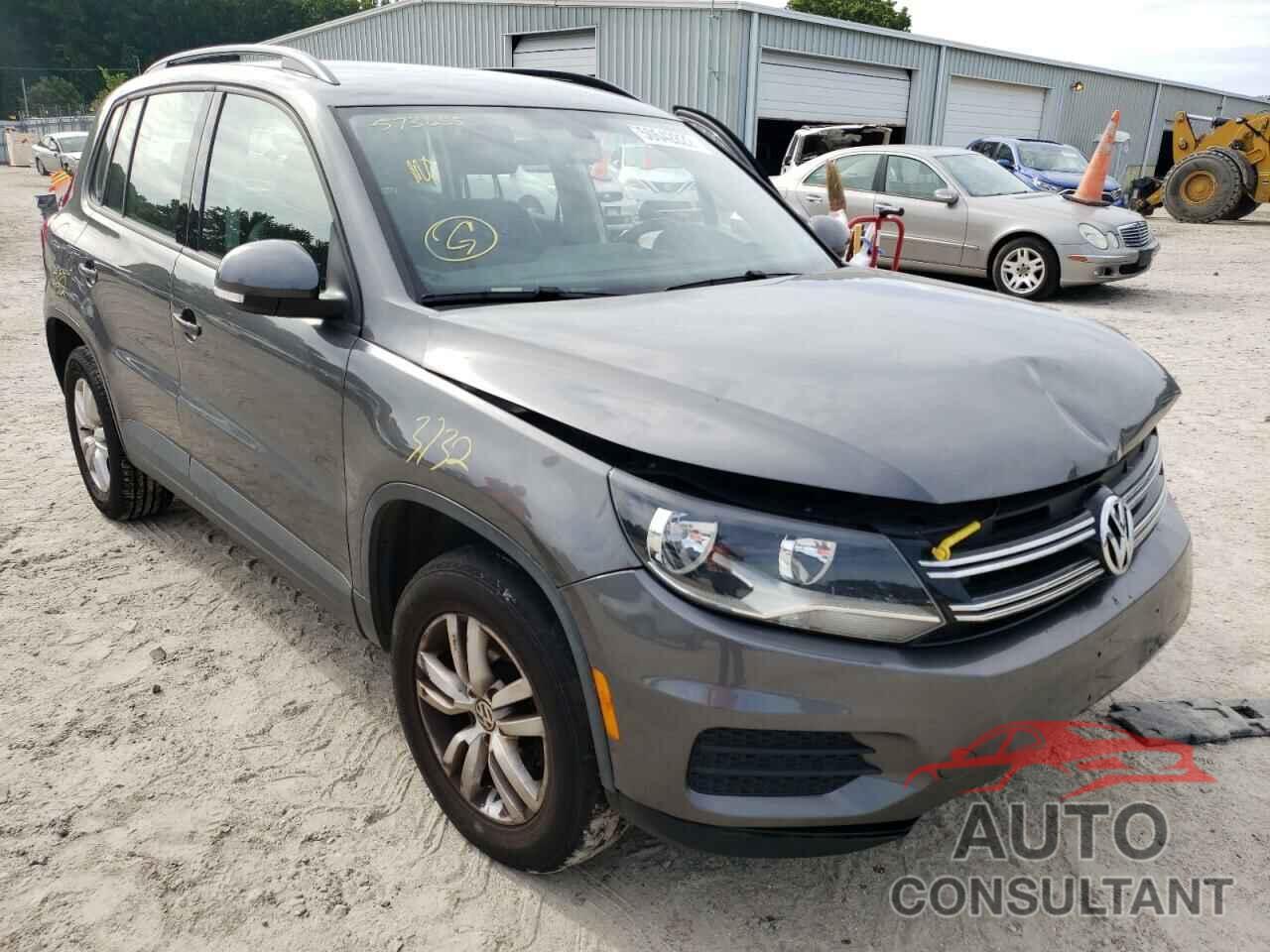 VOLKSWAGEN TIGUAN 2016 - WVGAV7AX0GW573655