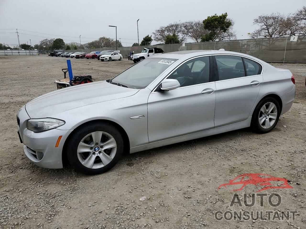 BMW 5 SERIES 2011 - WBAFR1C52BC741164