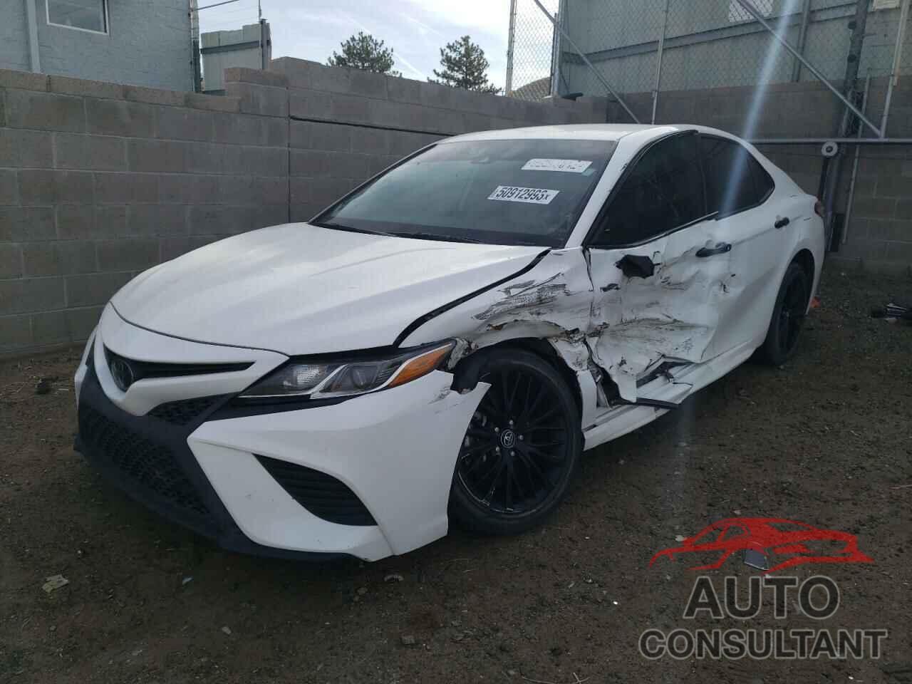 TOYOTA CAMRY 2020 - 4T1G11AK7LU355614