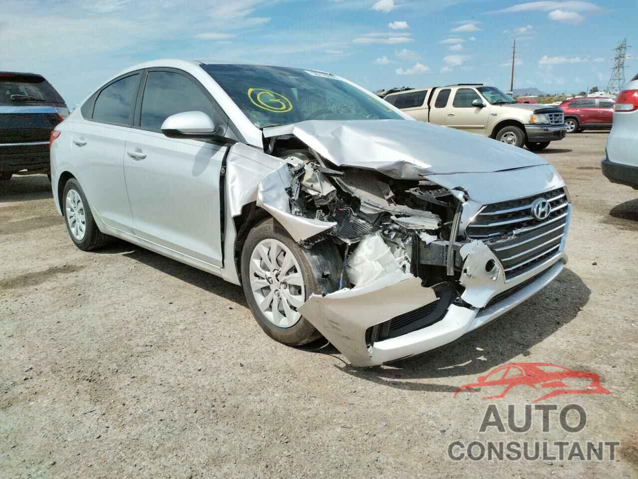 HYUNDAI ACCENT 2019 - 3KPC24A3XKE061115