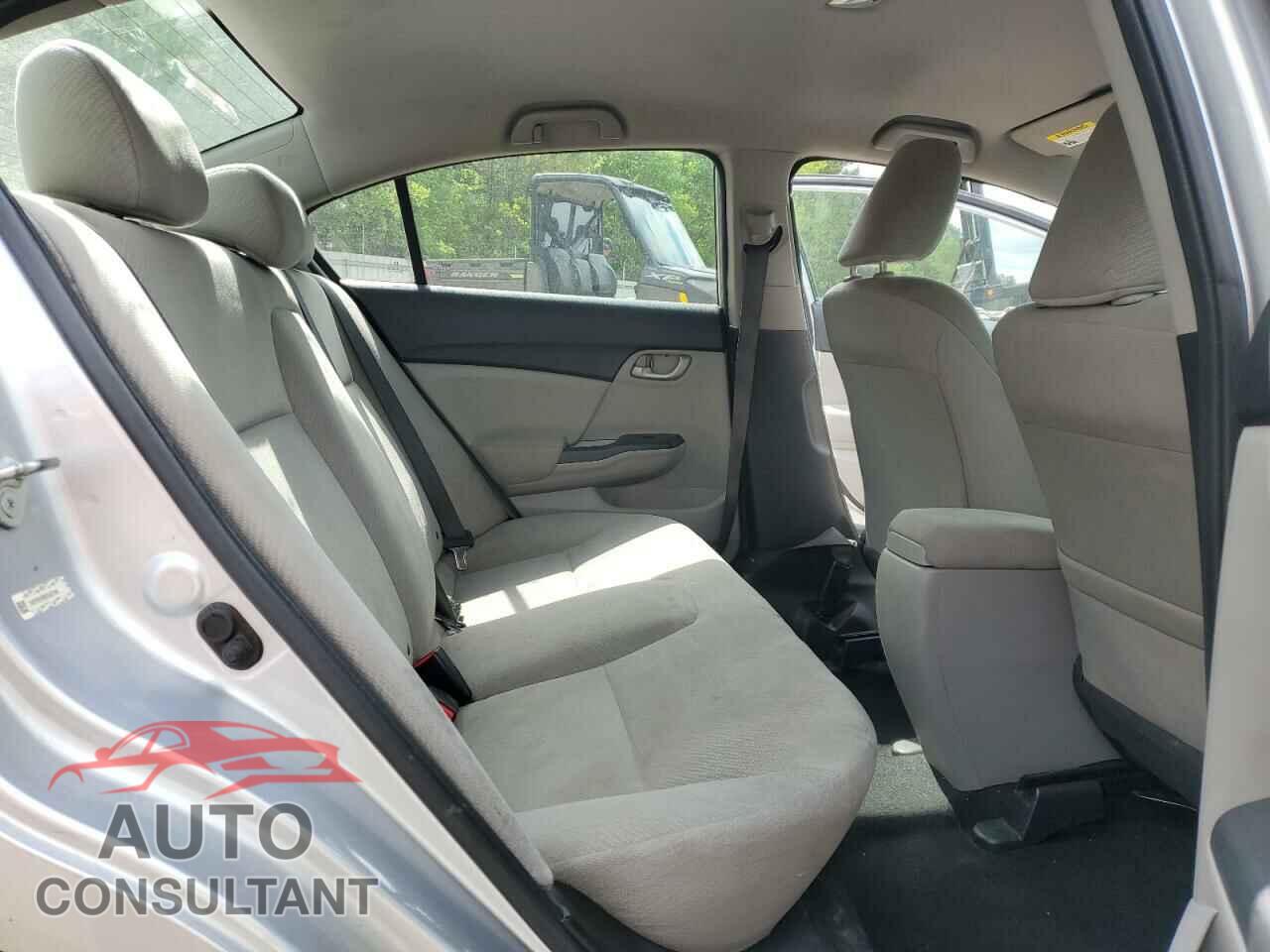 HONDA CIVIC 2013 - 19XFB2F55DE033768
