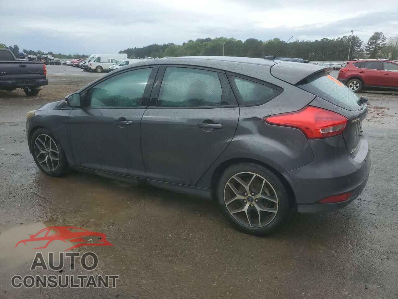 FORD FOCUS 2017 - 1FADP3M29HL202149