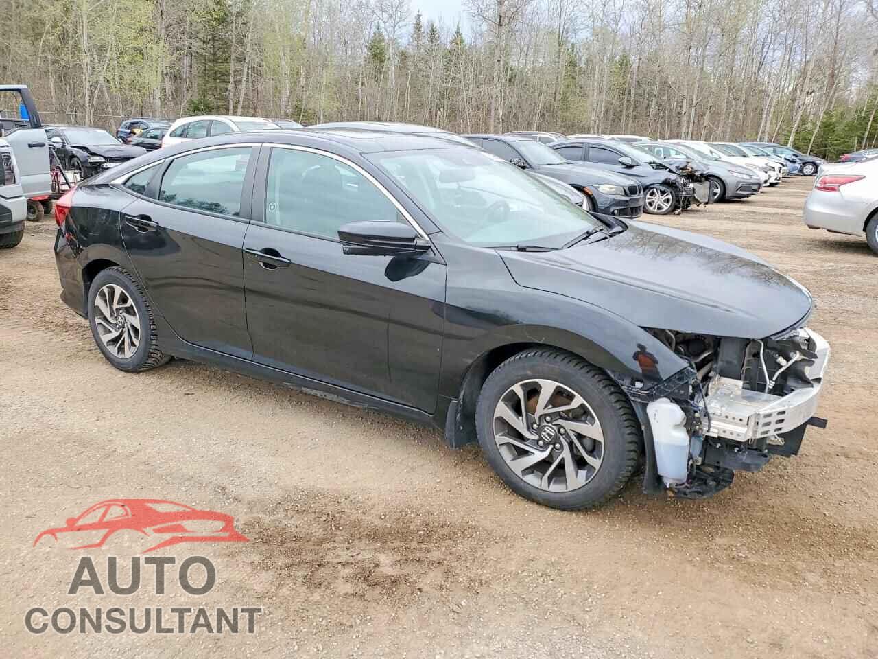 HONDA CIVIC 2018 - 2HGFC2F81JH006348