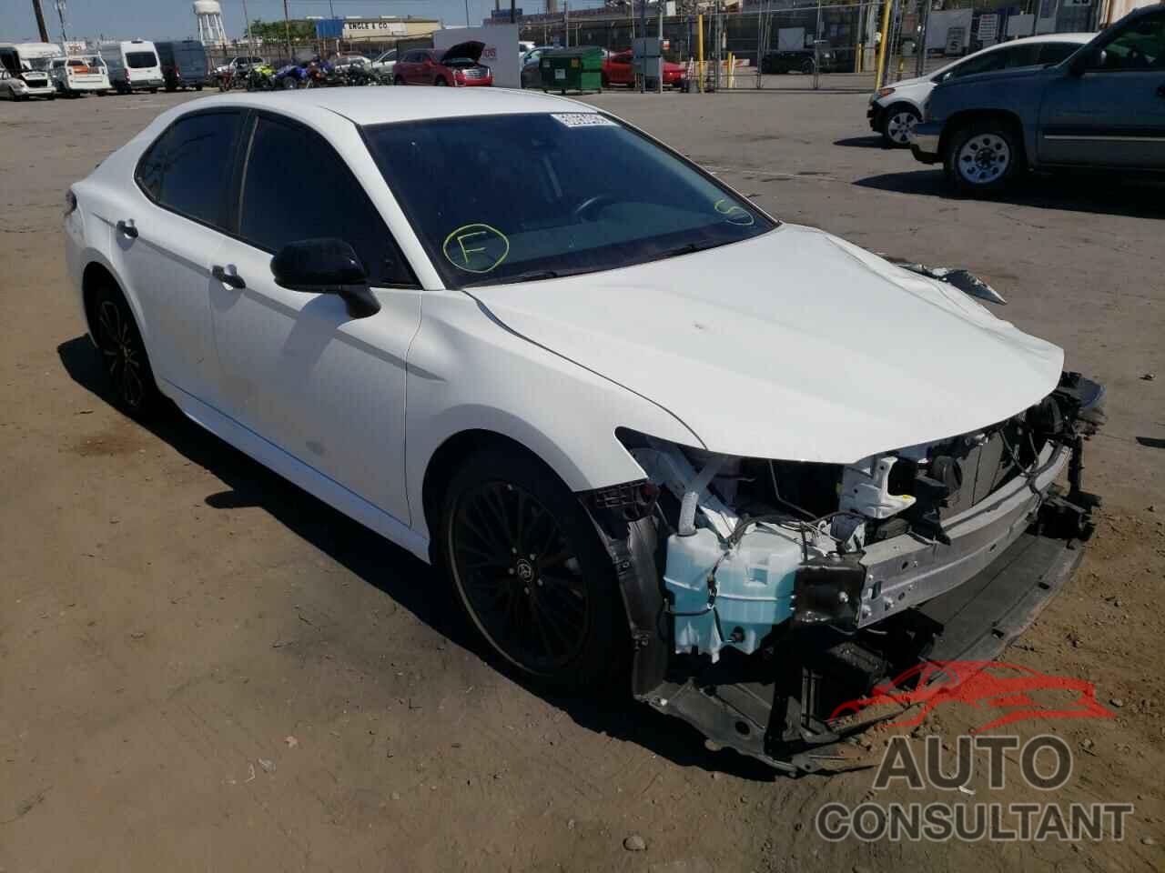 TOYOTA CAMRY 2021 - 4T1G11AK1MU455581