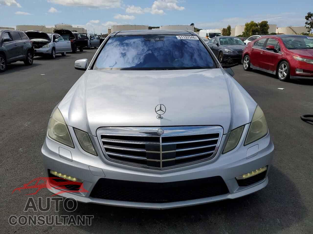 MERCEDES-BENZ E-CLASS 2010 - WDDHF7HB2AA095498