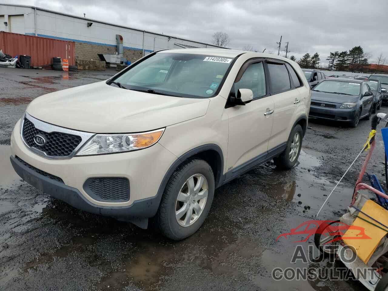 KIA SORENTO 2011 - 5XYKTCA17BG014936
