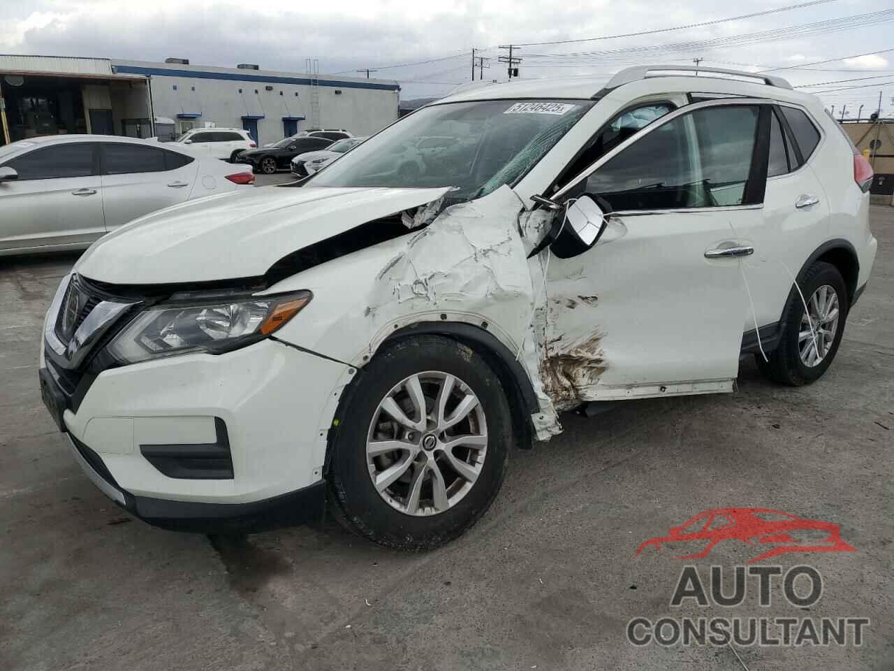 NISSAN ROGUE 2017 - KNMAT2MV4HP572558