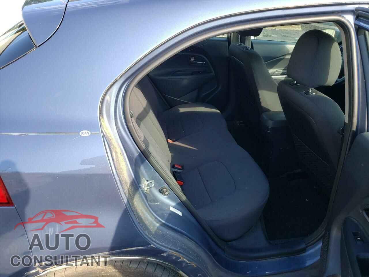 KIA RIO 2016 - KNADN5A36G6575426