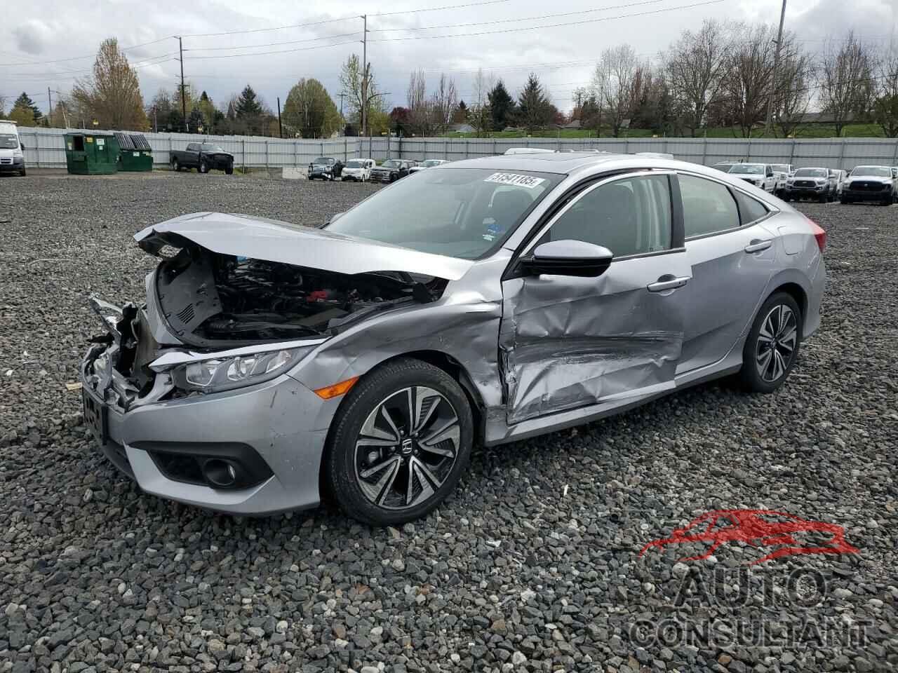 HONDA CIVIC 2018 - JHMFC1F43JX020350