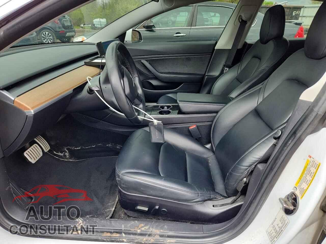 TESLA MODEL 3 2019 - 5YJ3E1EB7KF413665