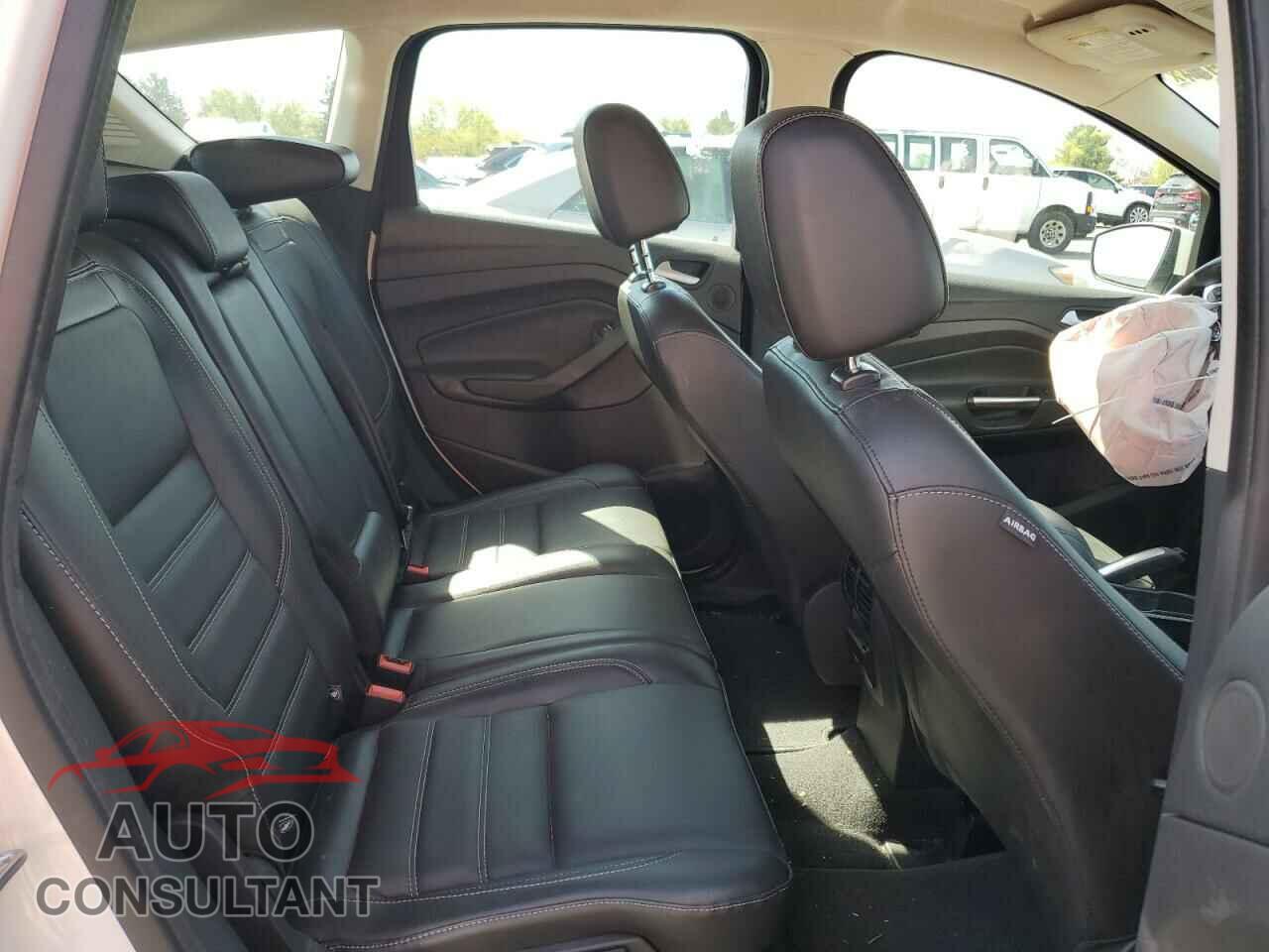 FORD CMAX 2017 - 1FADP5FU1HL106901