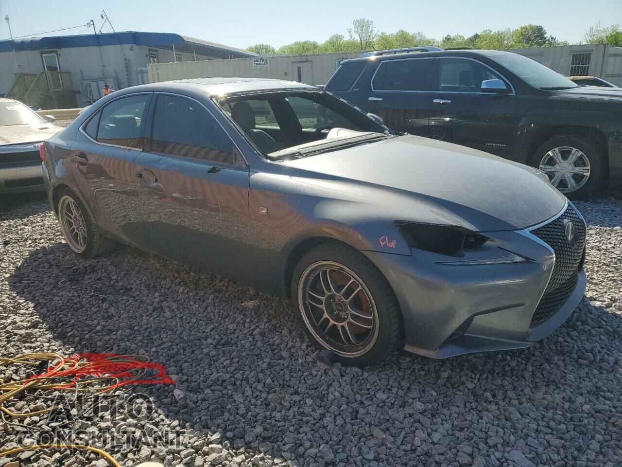 LEXUS IS 2014 - JTHBE1D25E5003240