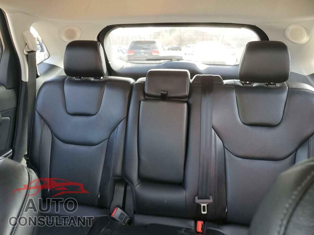FORD EDGE 2022 - 2FMPK4K95NBB06604
