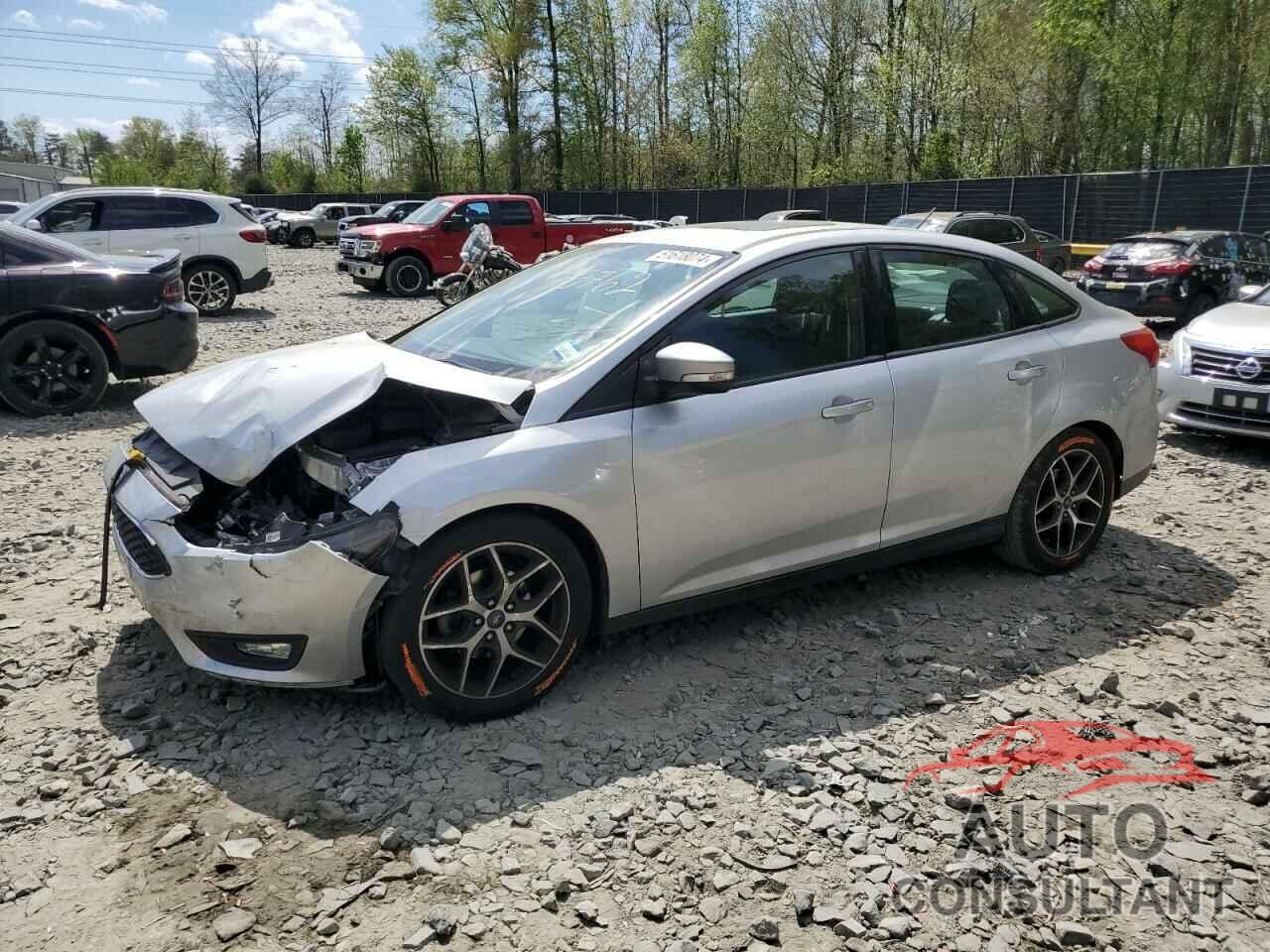 FORD FOCUS 2018 - 1FADP3H28JL306762