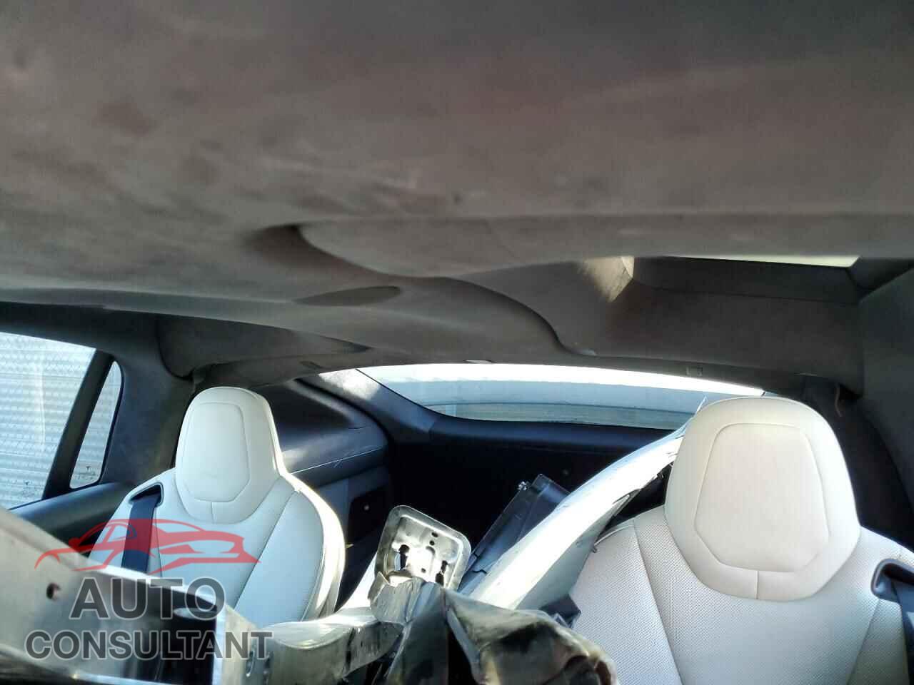 TESLA MODEL X 2023 - 7SAXCBE56PF423458