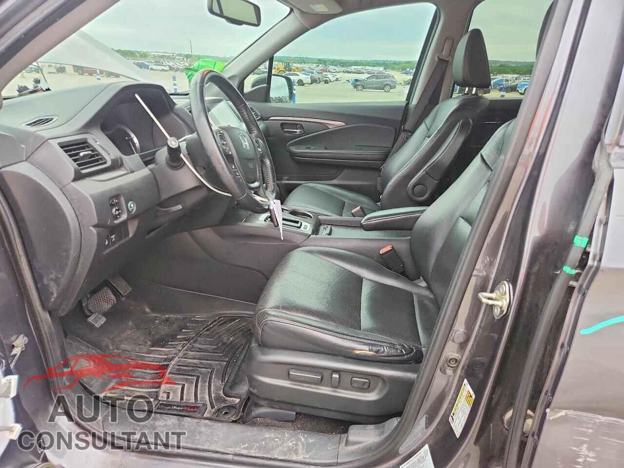 HONDA RIDGELINE 2017 - 5FPYK3F64HB031590
