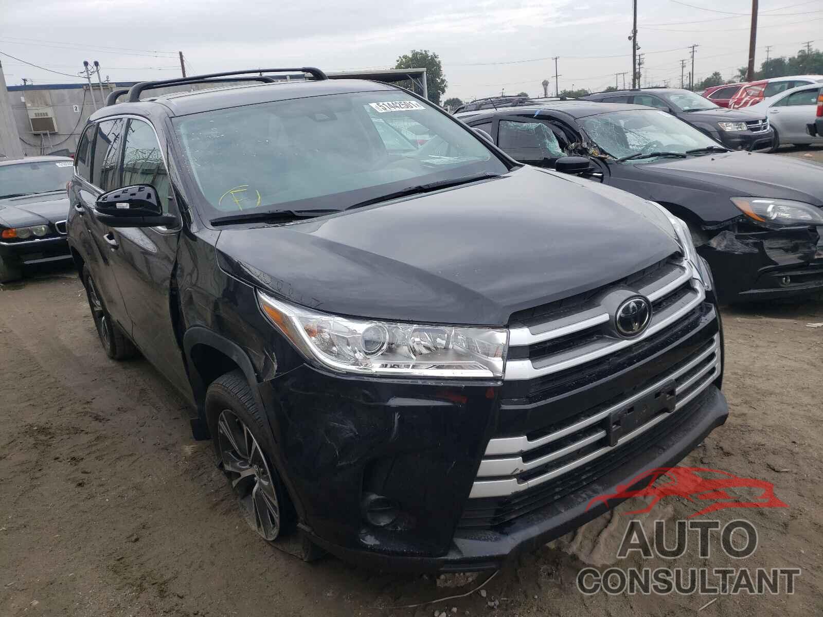 TOYOTA HIGHLANDER 2019 - 5TDZZRFH2KS300069