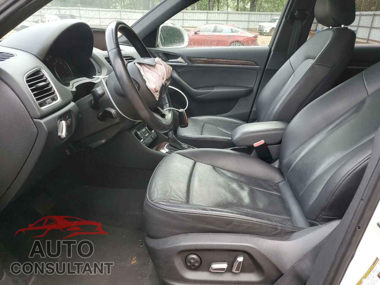 AUDI Q3 2016 - WA1BFCFS2GR015651