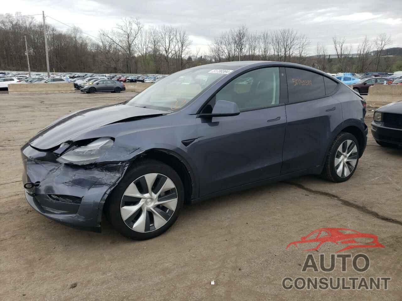 TESLA MODEL Y 2023 - 7SAYGDEE8PF692596