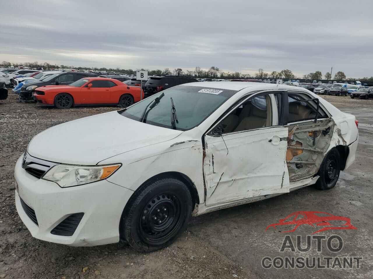 TOYOTA CAMRY 2013 - 4T4BF1FK7DR308868