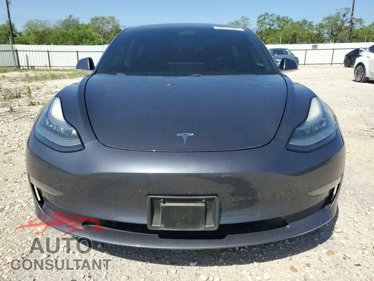 TESLA MODEL 3 2018 - 5YJ3E1EA7JF019072