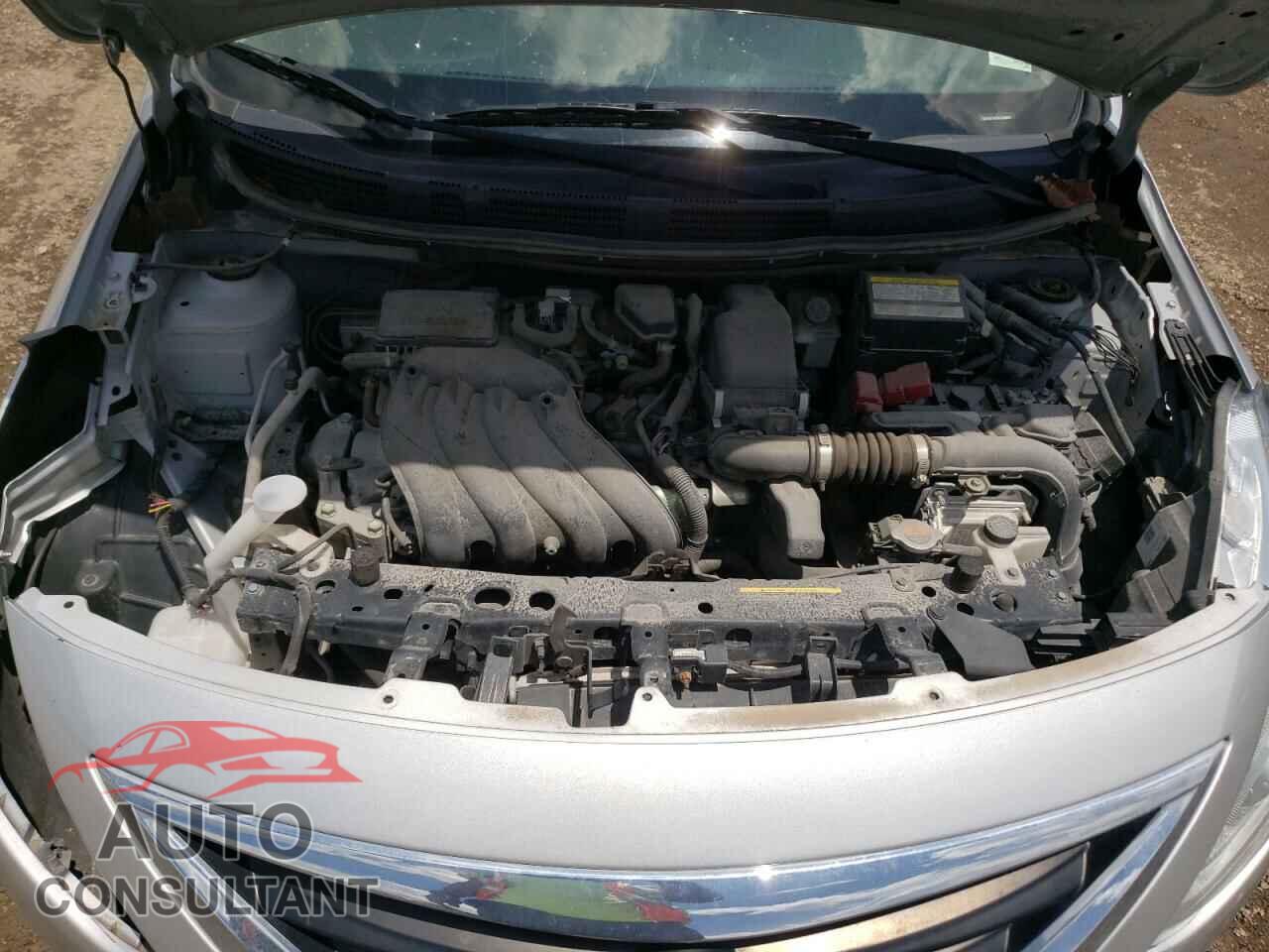 NISSAN VERSA 2019 - 3N1CN7AP3KL840852