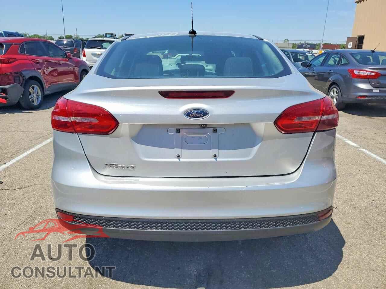 FORD FOCUS 2017 - 1FADP3E27HL332073