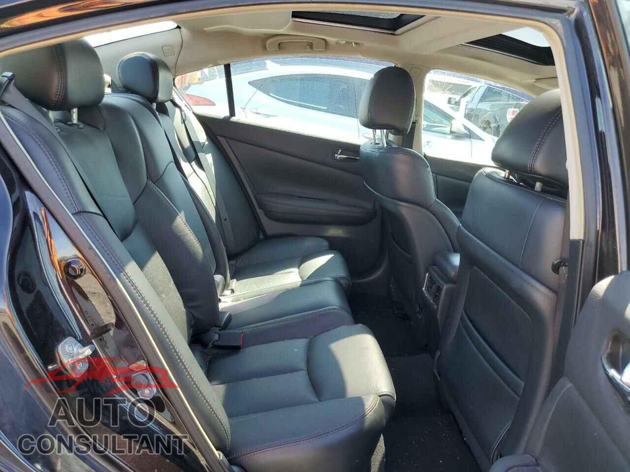 NISSAN MAXIMA 2011 - 1N4AA5APXBC845536
