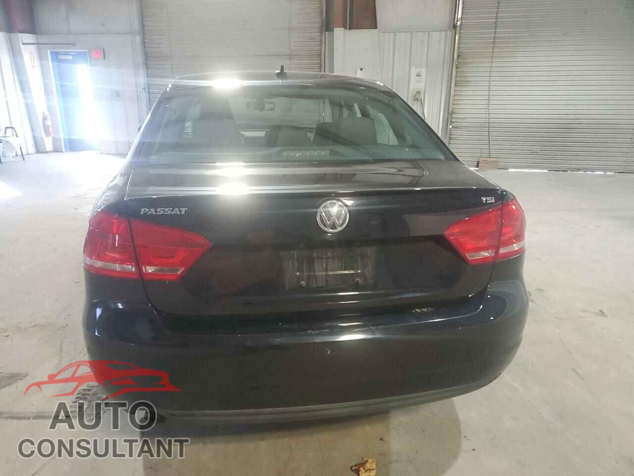 VOLKSWAGEN PASSAT 2014 - 1VWAT7A36EC081263