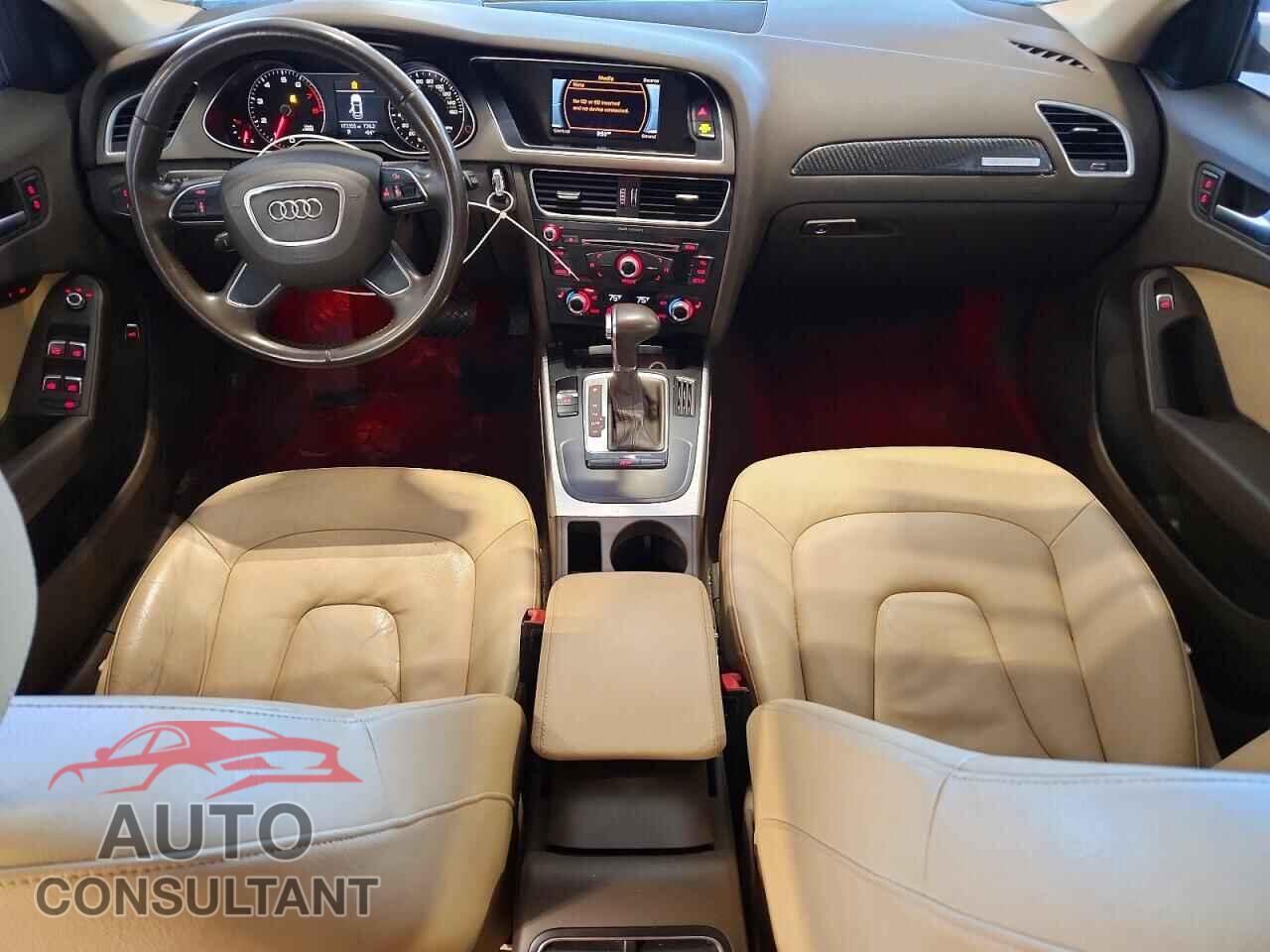 AUDI A4 2013 - WAUFFAFL9DN007549