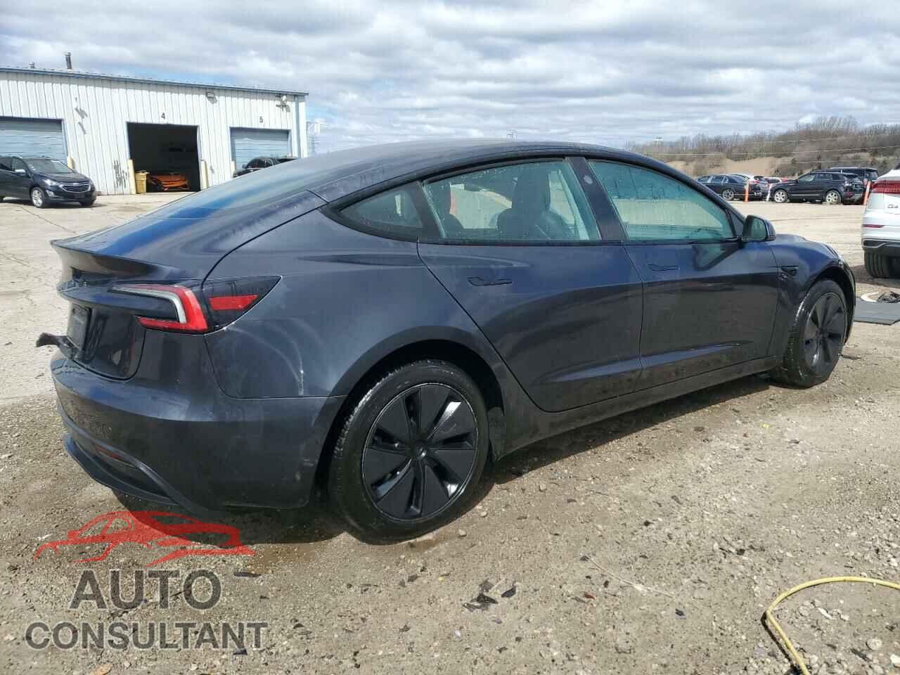 TESLA MODEL 3 2024 - 5YJ3E1EA6RF750085