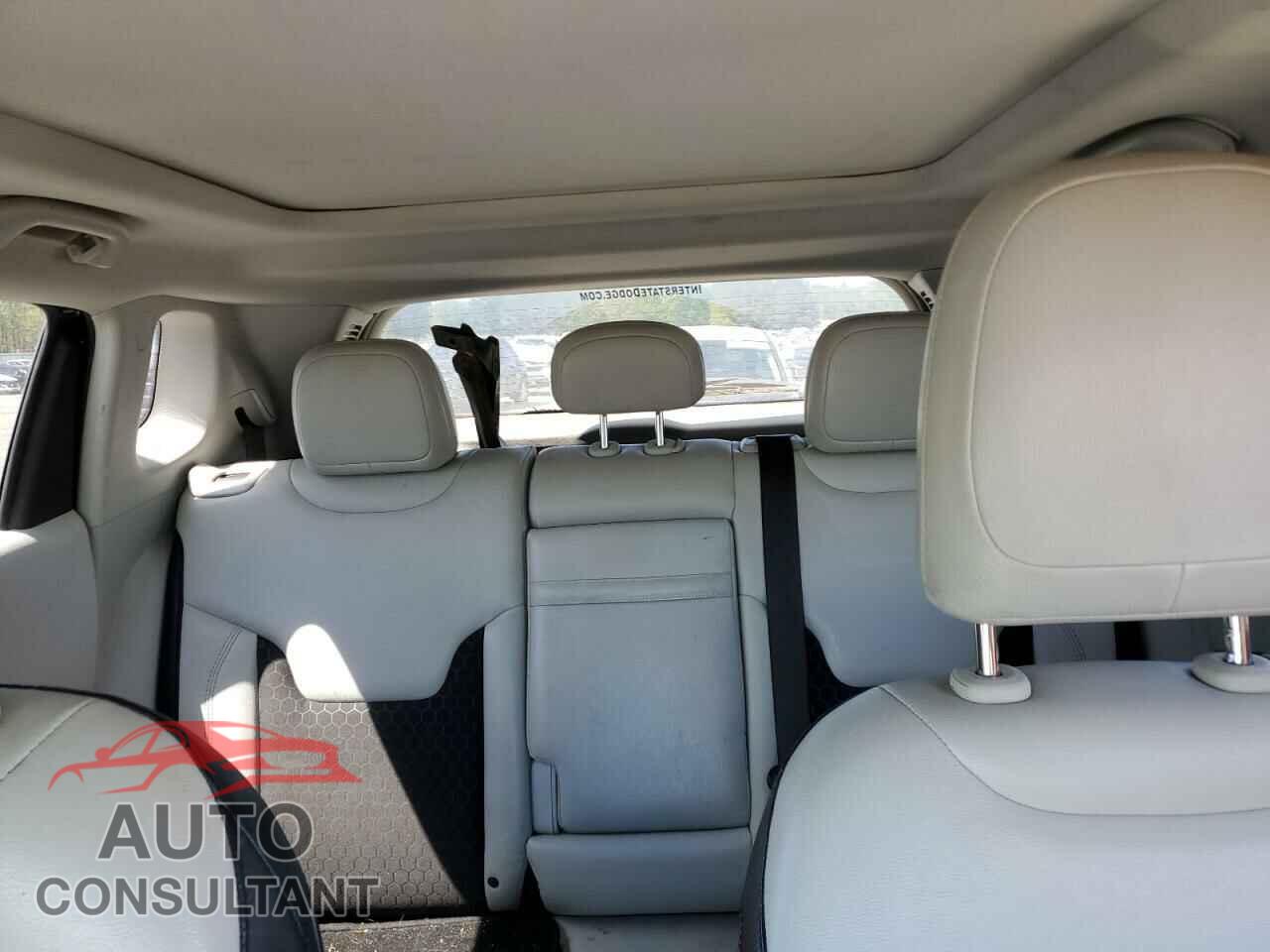 JEEP COMPASS 2018 - 3C4NJCBB8JT487410