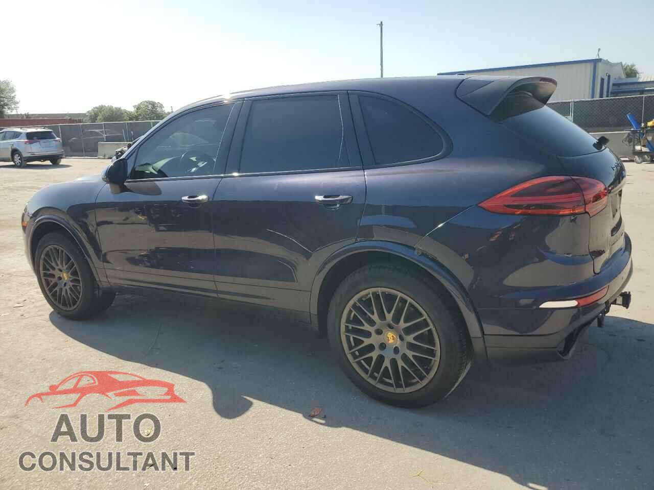 PORSCHE CAYENNE 2017 - WP1AA2A23HKA82754