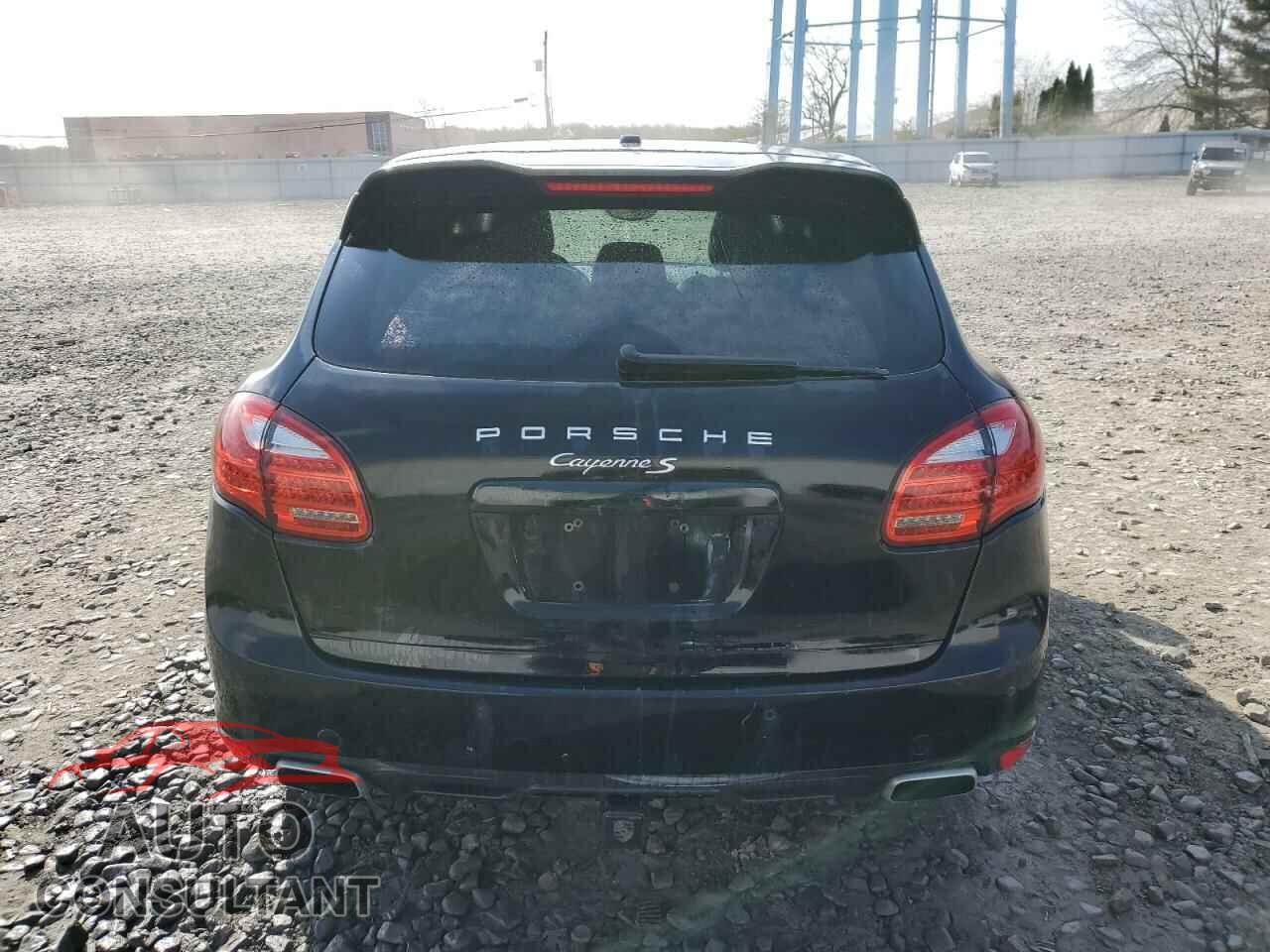 PORSCHE CAYENNE 2011 - WP1AB2A27BLA45513