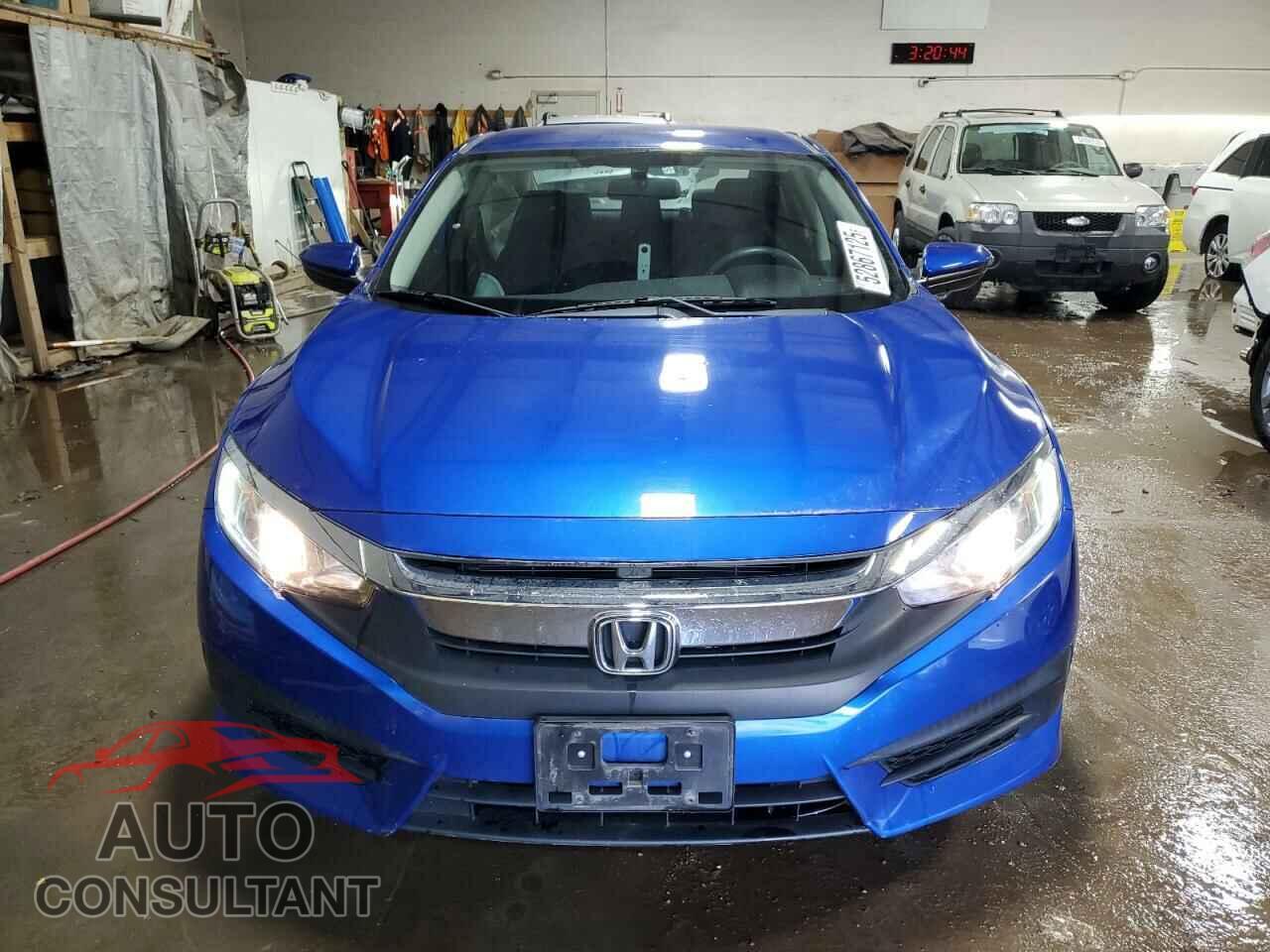 HONDA CIVIC 2017 - 19XFC2F57HE050655