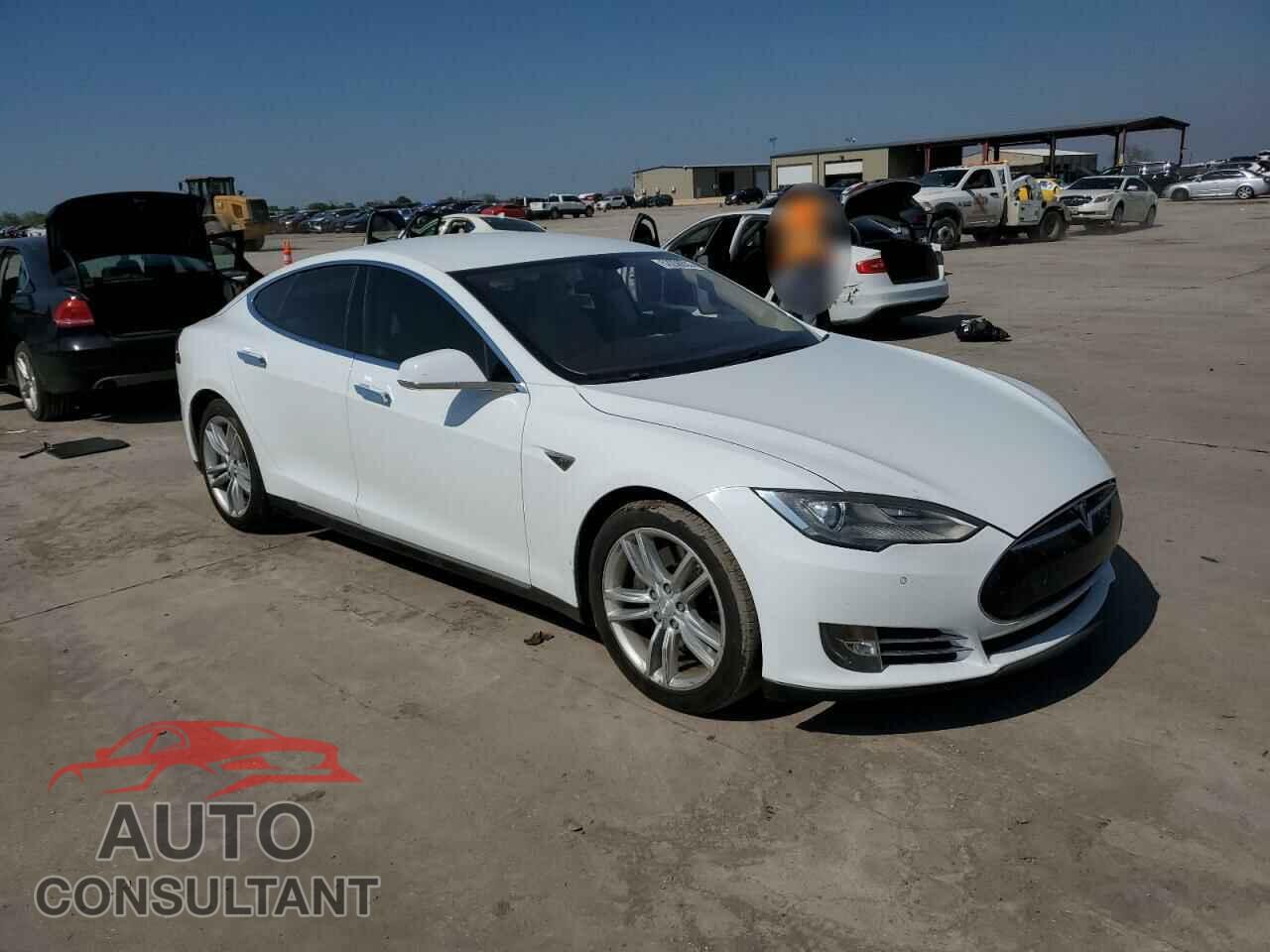 TESLA MODEL S 2014 - 5YJSA1H16EFP45983