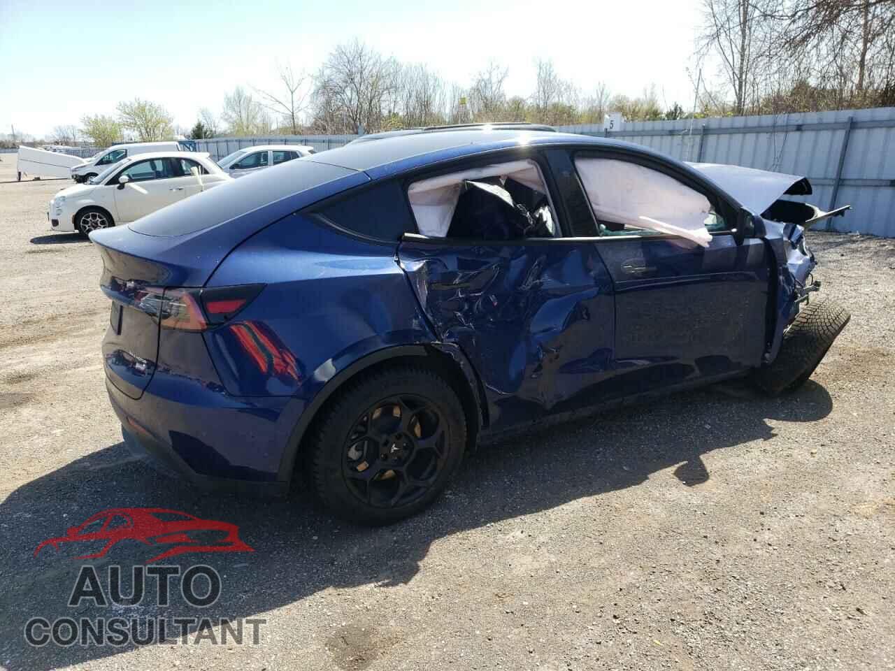TESLA MODEL Y 2024 - 7SAYGDEE2RF083216