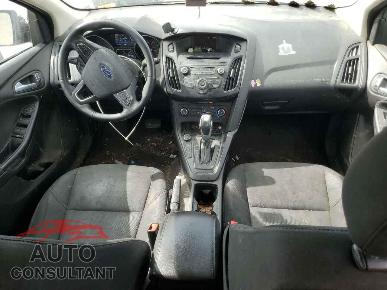 FORD FOCUS 2016 - 1FADP3K28GL372536