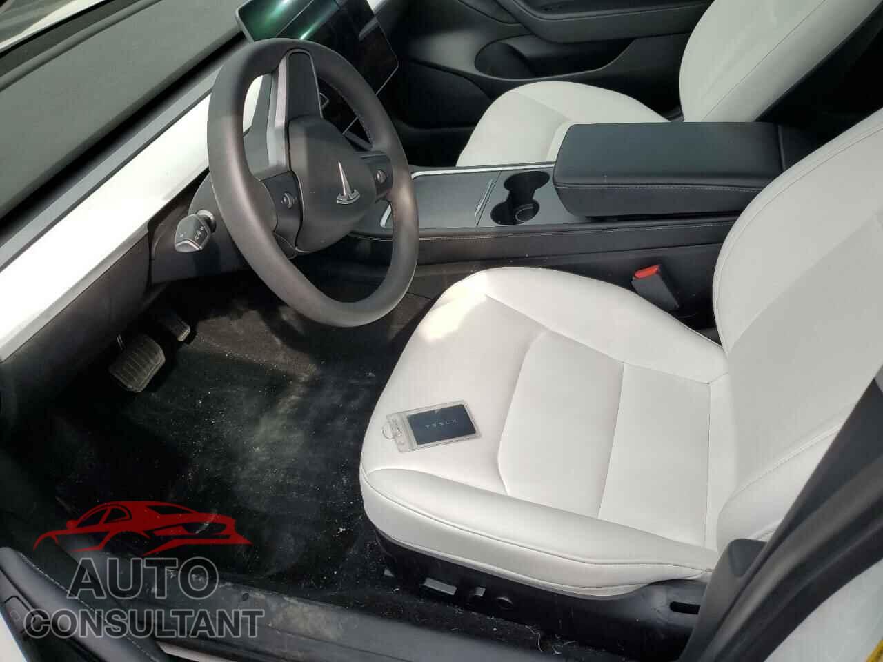 TESLA MODEL 3 2022 - 5YJ3E1EA2NF133793