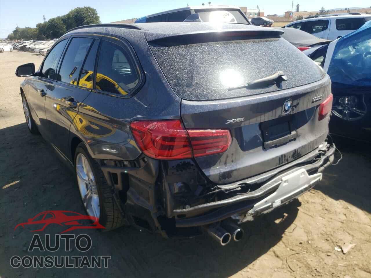 BMW 3 SERIES 2017 - WBA8K3C31HA023357